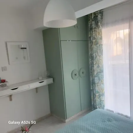 Apartment Irenes Larnaca